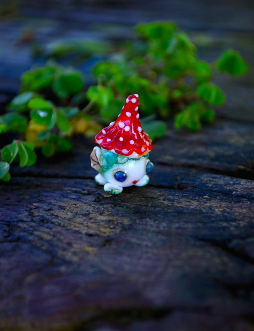 Tiny Witch Dragon: Amanita